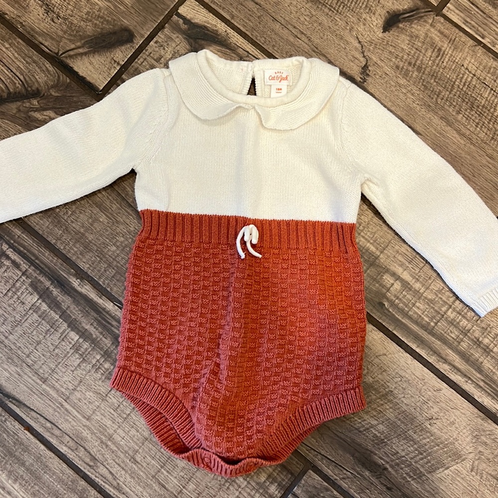 Car and Jack knit autumn bubble outfit.